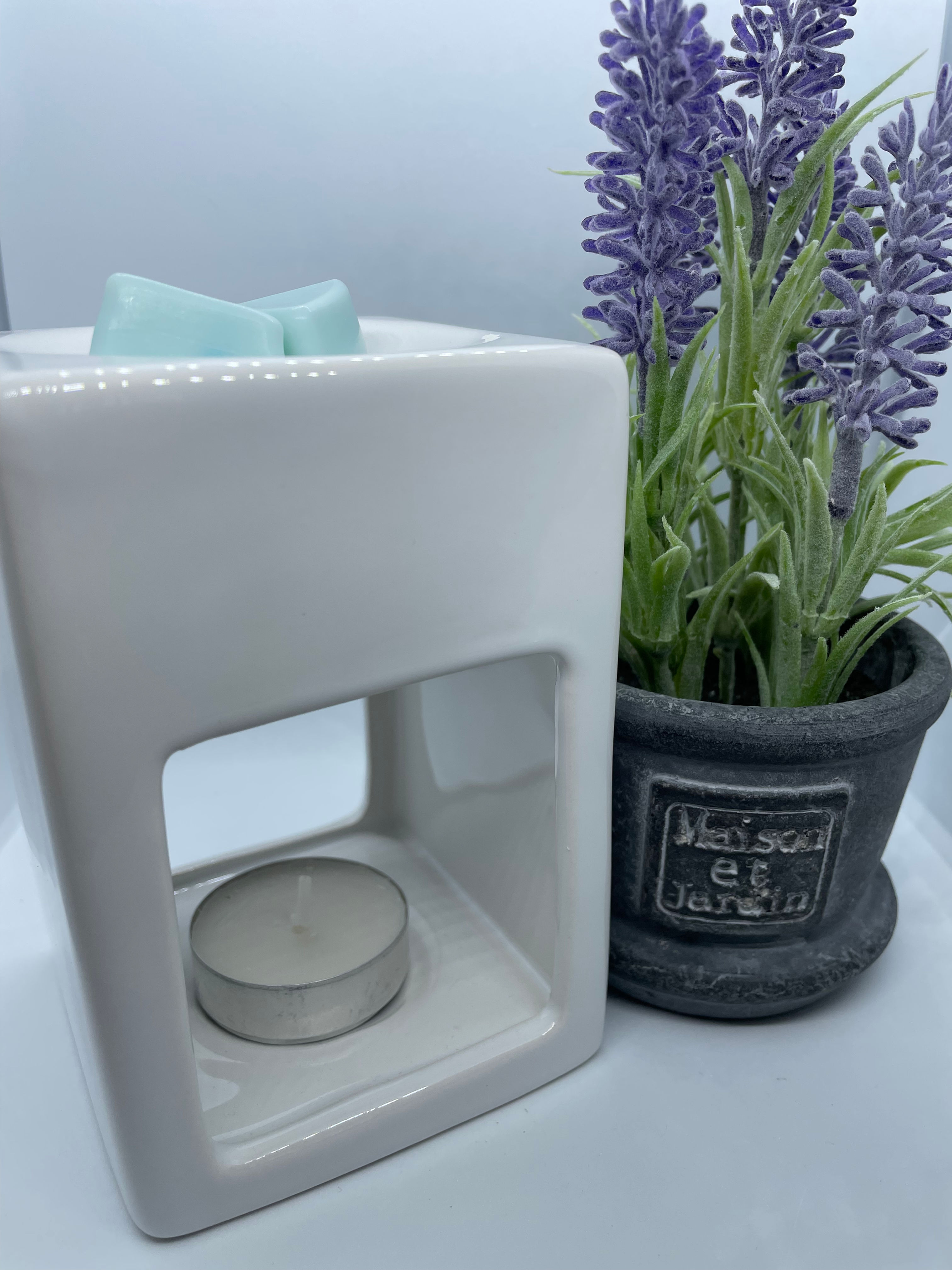 Modern Square White Gloss Ceramic Wax Melt Burner
