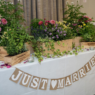 Reception flowers.jpeg