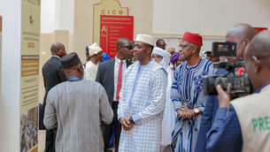 Journée nationale des légitimités traditionnelles : une exposition photo pour célébrer le rôle éducatif des gardiens de nos valeurs