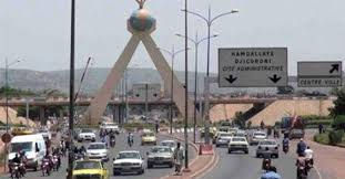 « 72 heures pour apaiser Bamako » : le couvre-feu généralisé entre en vigueur dès ce soir