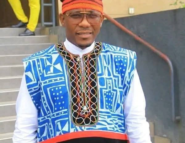 Cameroun : le député Cabral Libii porte plainte contre Jacques Bertrand Mang pour diffamation