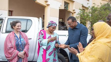 Mali : 39 nouveaux véhicules pour renforcer l’accès aux soins dans les zones reculées