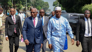 Retour du Premier ministre à Bamako : une visite de 48 heures en Guinée marquée par un message présidentiel