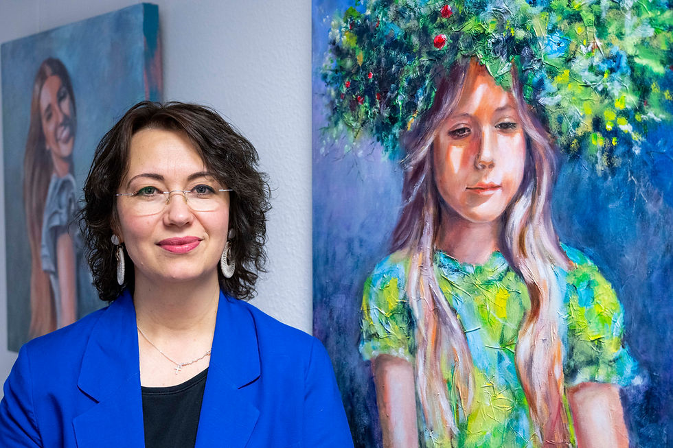 Kreative Künstlerin Viktoria Damm 