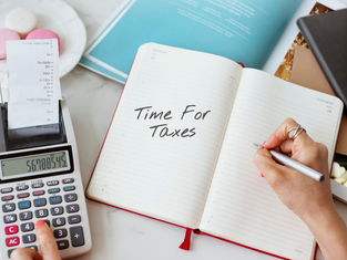Organized Books, Less Stress: How to Make Tax Season Work for Your Small Business