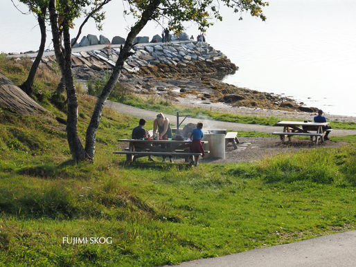 北欧トロムソの午後🇳🇴 (1)− 焚き火台