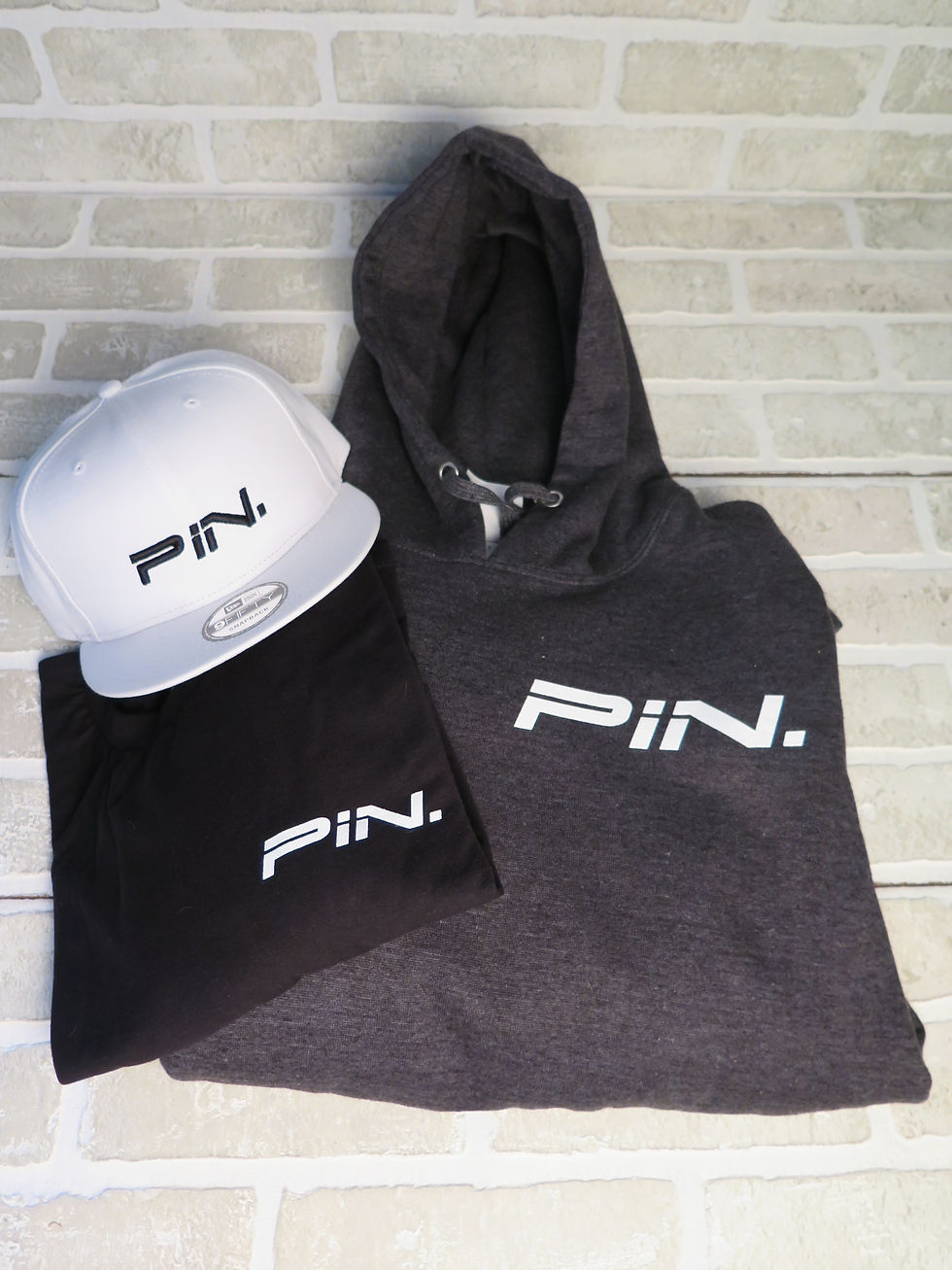 Thumbnail: PiN. Combo