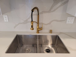 Ross_Kitchen (18).jpg