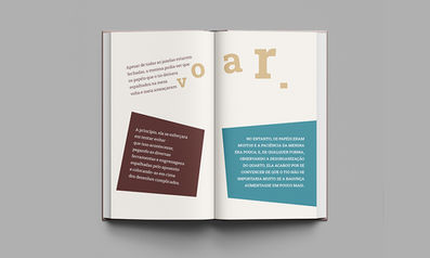 Páginas internas do livro "O menino de metal" mostrando parte da história com ênfase na palavra "voar", com suas letras dispostas de maneira irregular.