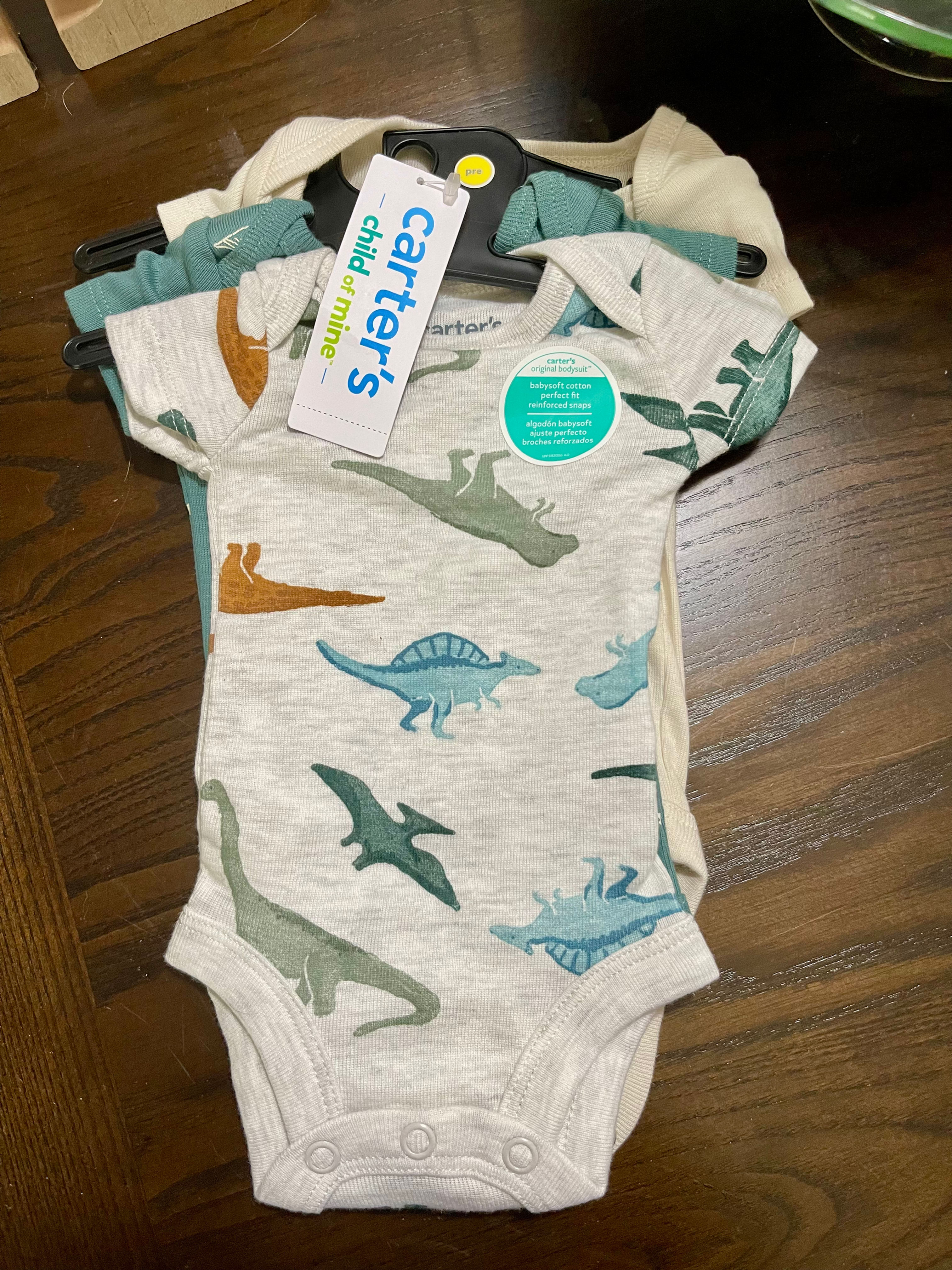 Boys NWT Preemie Carters 3pk onesies 