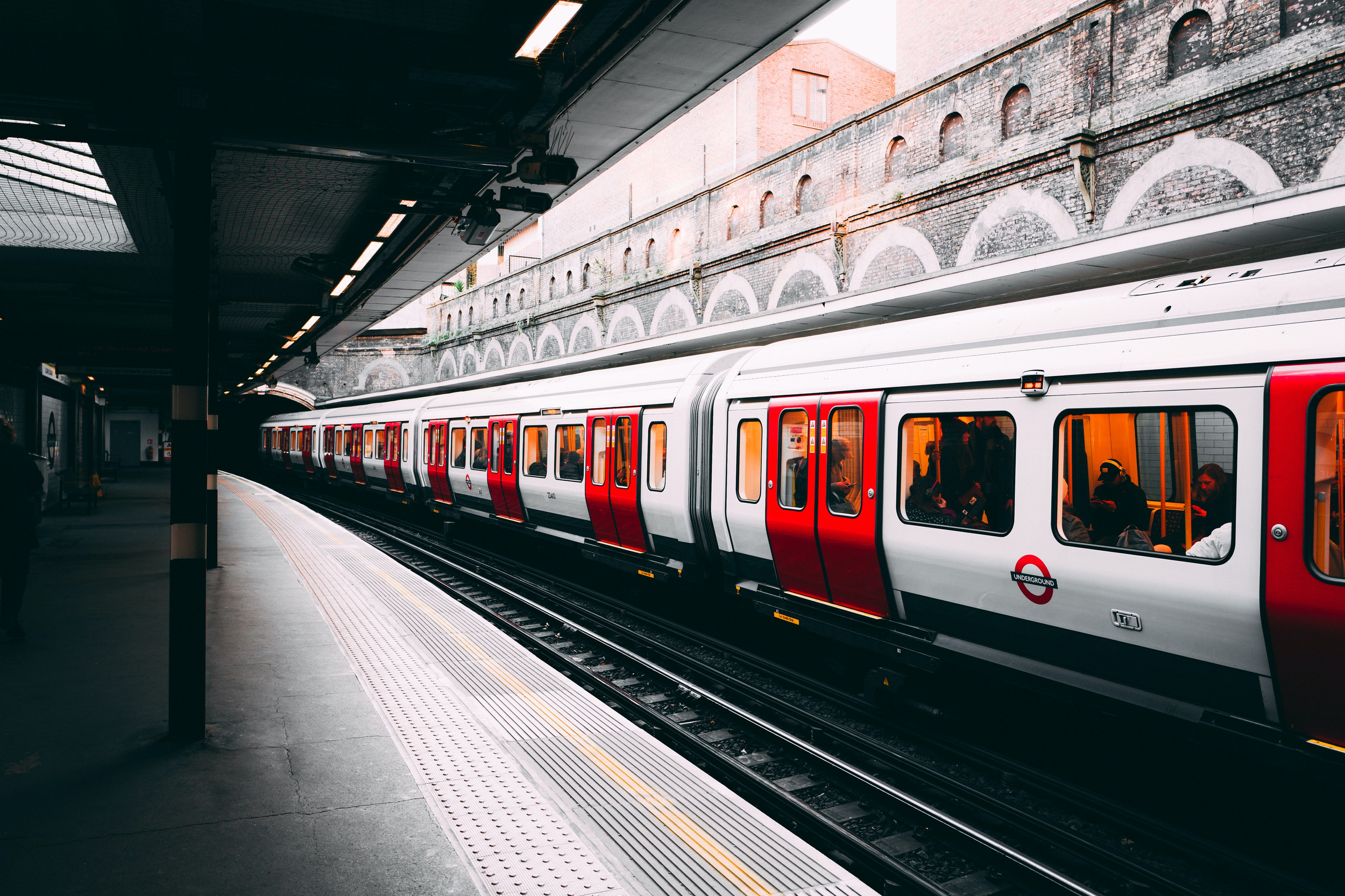 Charing Cross Station Luggage Storage 2024