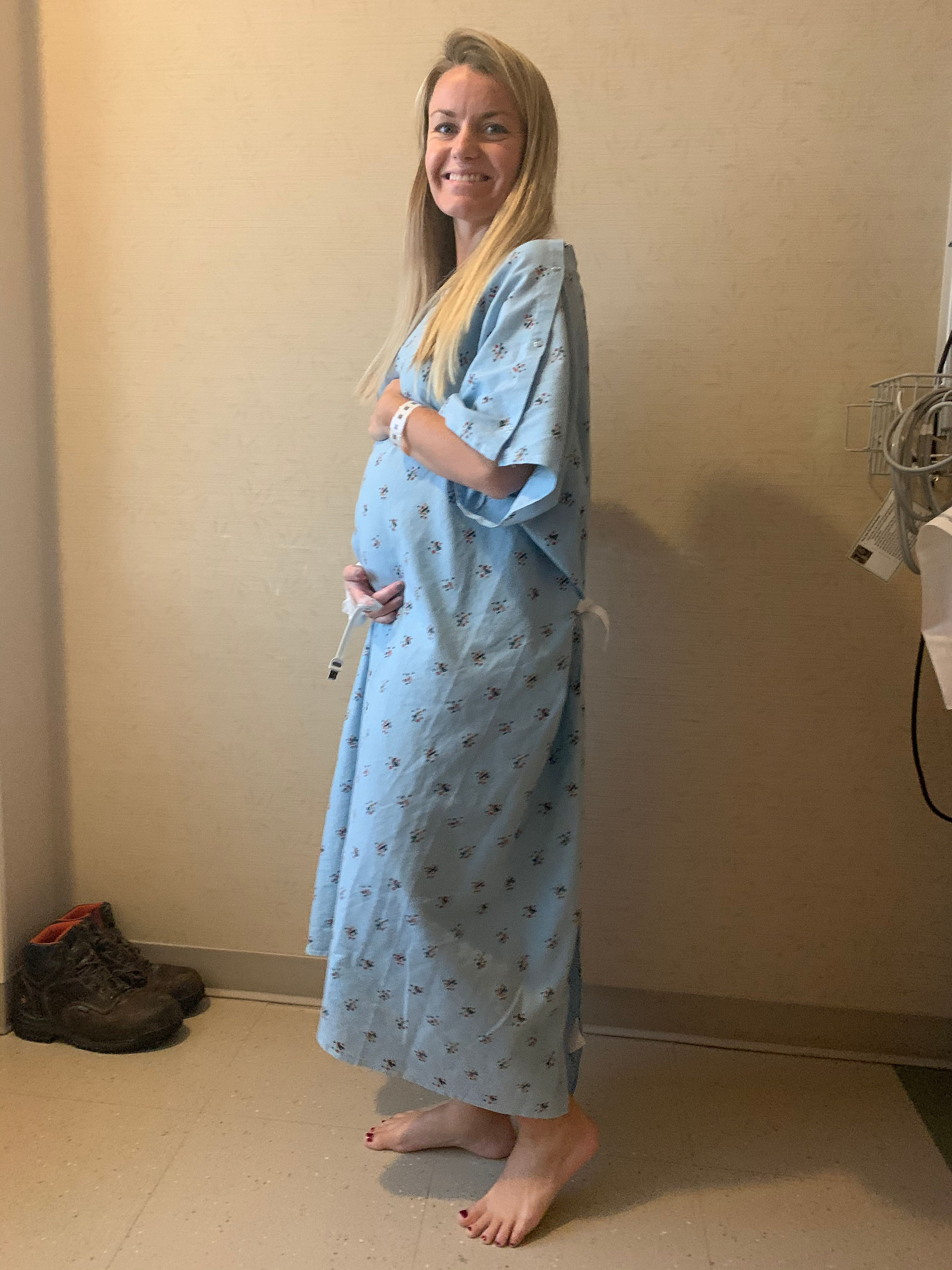 15 week baby bump