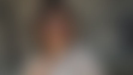 Anna Isabella Ihring: A Koloratúrszoprán, Aki a Lélek Napfényét Zengi