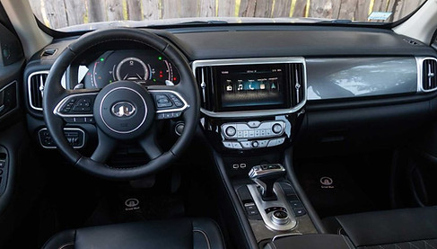 Great Wall Poer Plus Interior