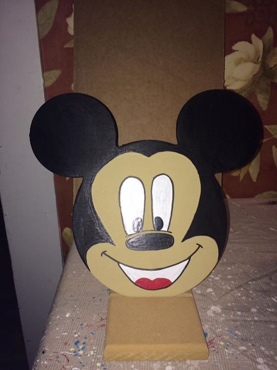 $15 to pick up, shipping may vary