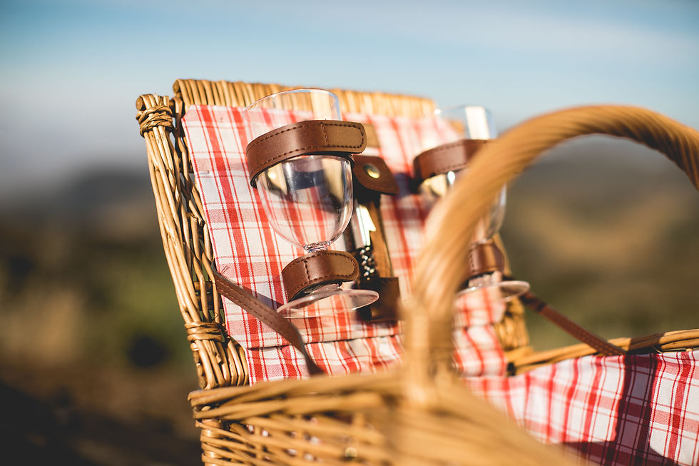 Thumbnail: 202-19 Piccadilly Picnic Basket - open