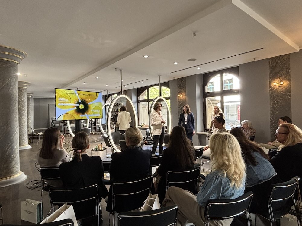 YVES ROCHER MASTERCLASS