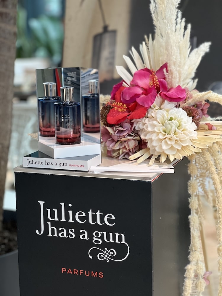 JULIETTE HAS A GUN EVENT