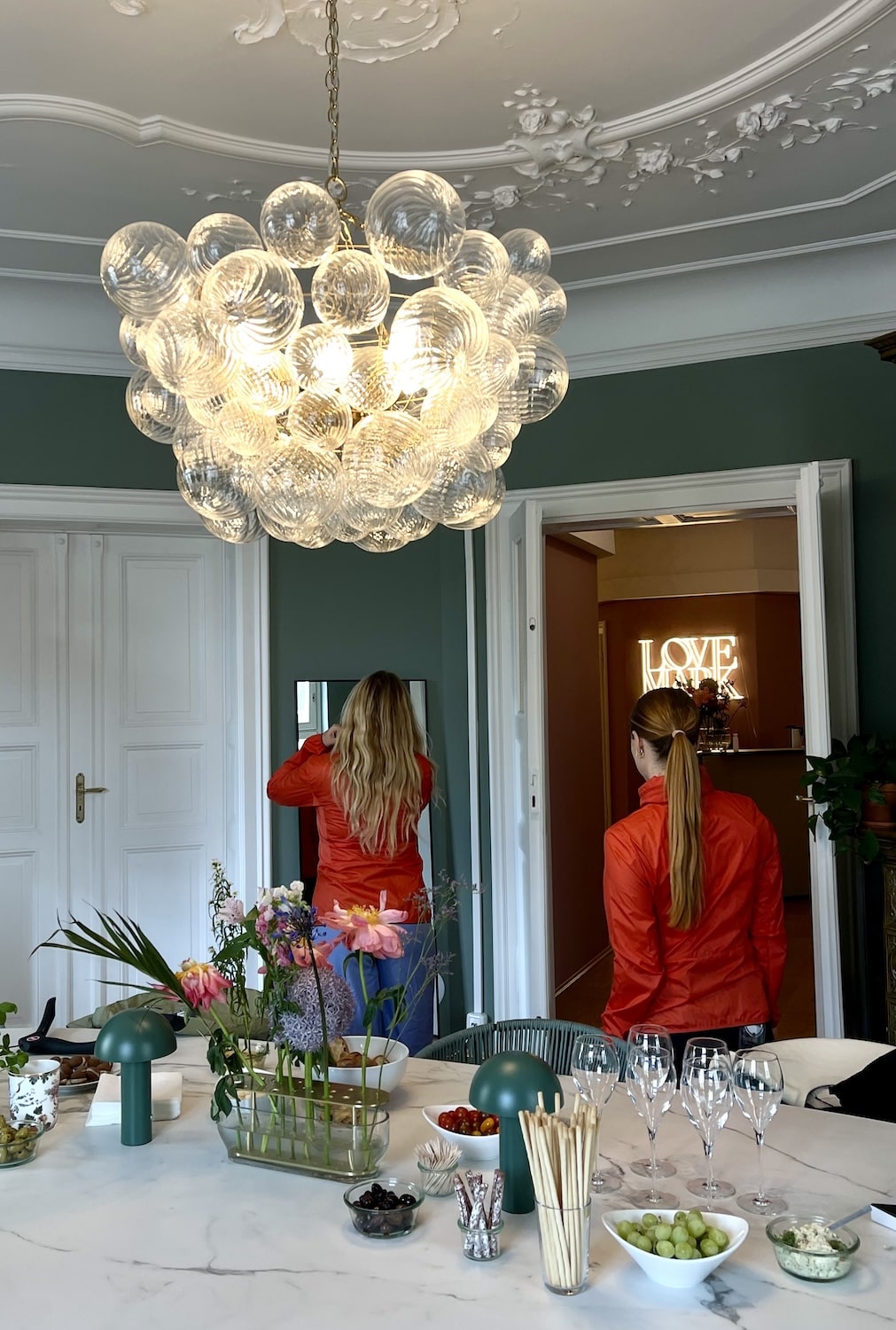 COLMAR STYLING LOUNGE