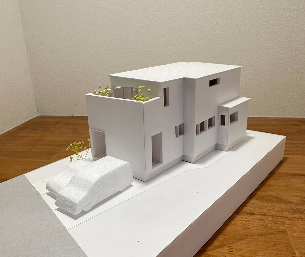 小田原市 注文住宅 将来1階完結型の家 中庭とテラスを囲む白い建築模型