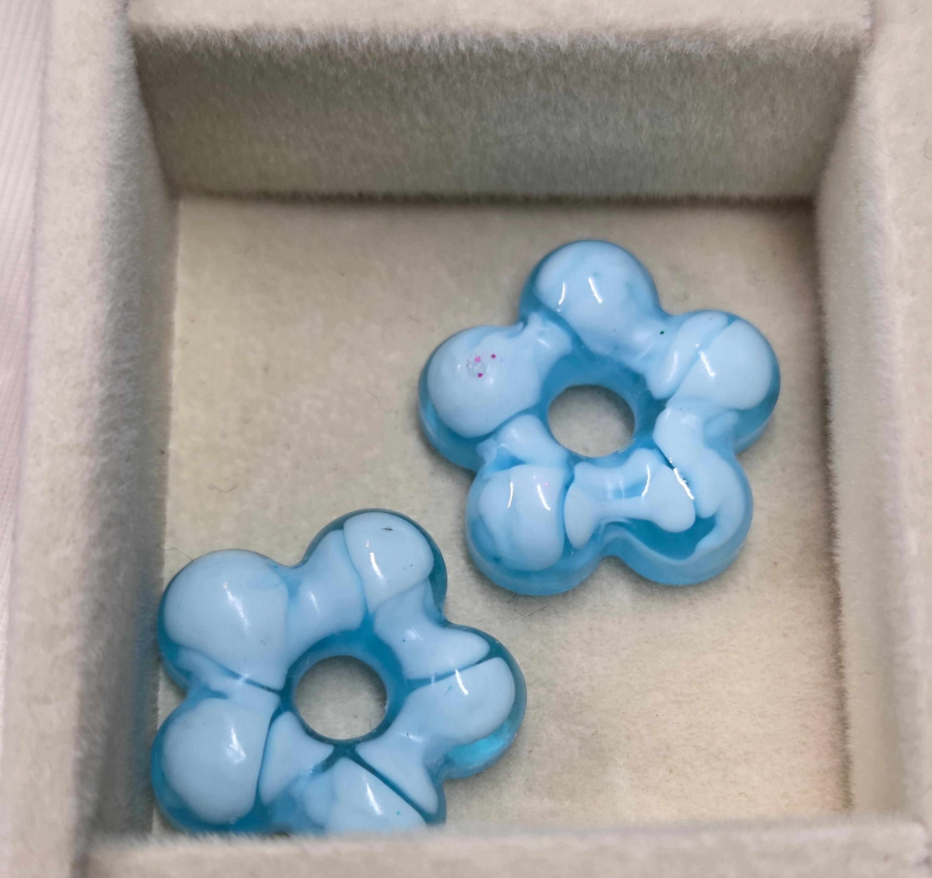 Pampillettes camélia bleue