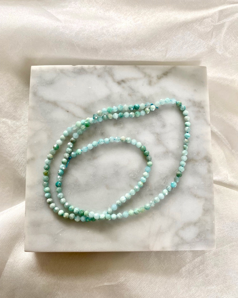 Amazoniet facet kralen rond 2,5mm (streng)