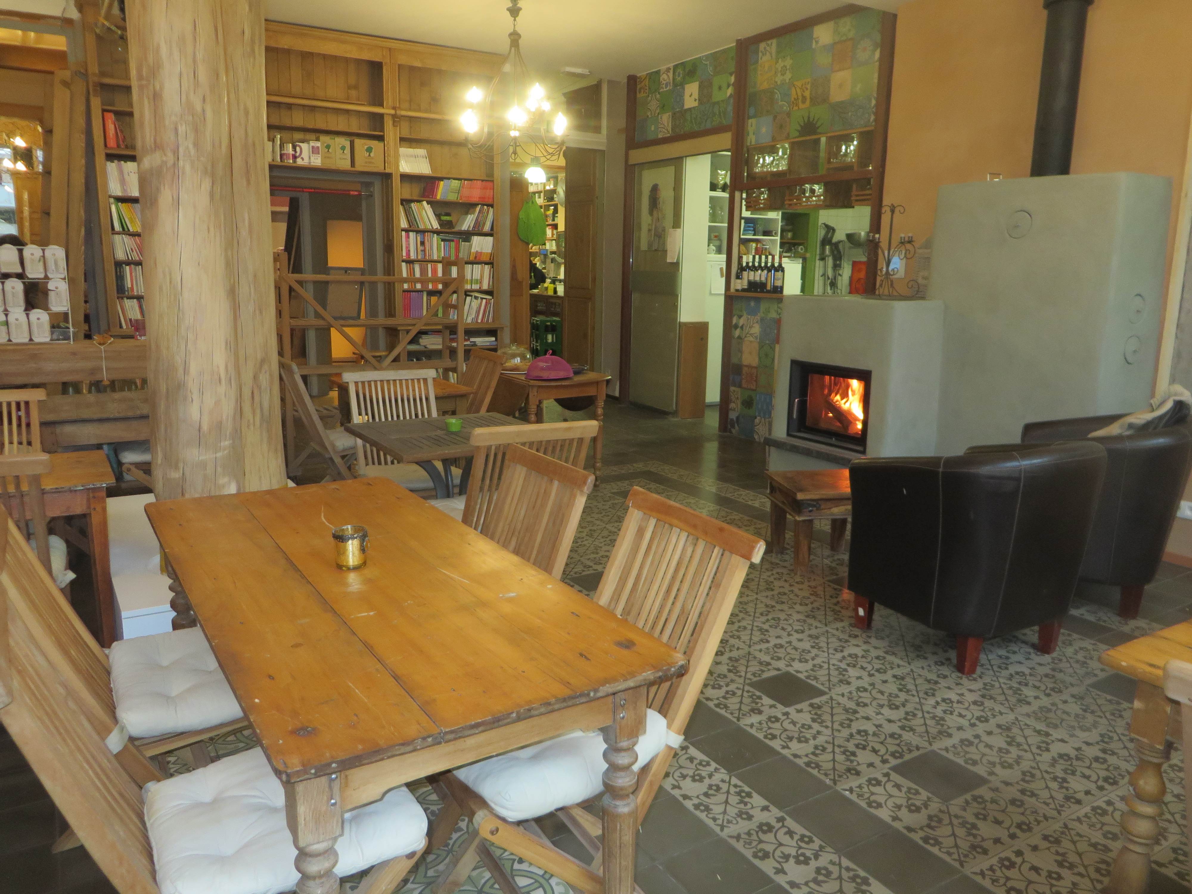 TABLE D'HOTES 003