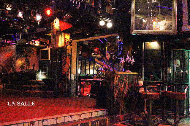 25236283962_9591d15c2b_z