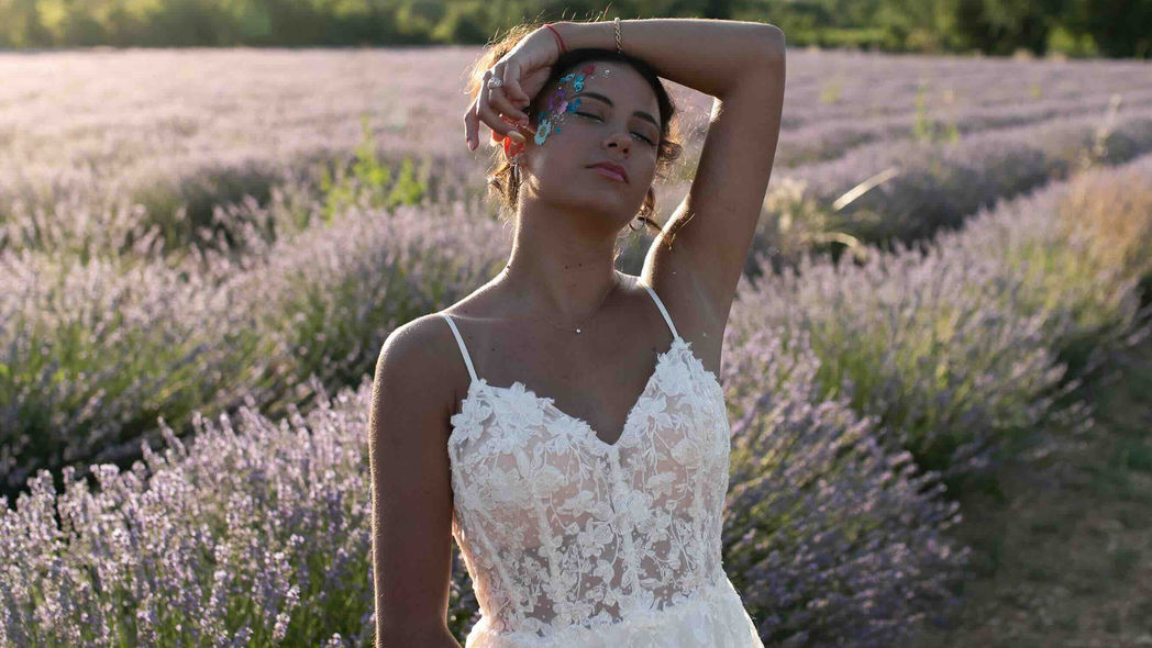 lavender fields Provence, champs de lavande Provence, photographe Provence, mariage lavandes