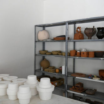 Eğlenceli bir biçimde edinilebilecek bir hobi ve kültürel bir miras olan seramik kursunu, halkımızın hizmetine açtık.