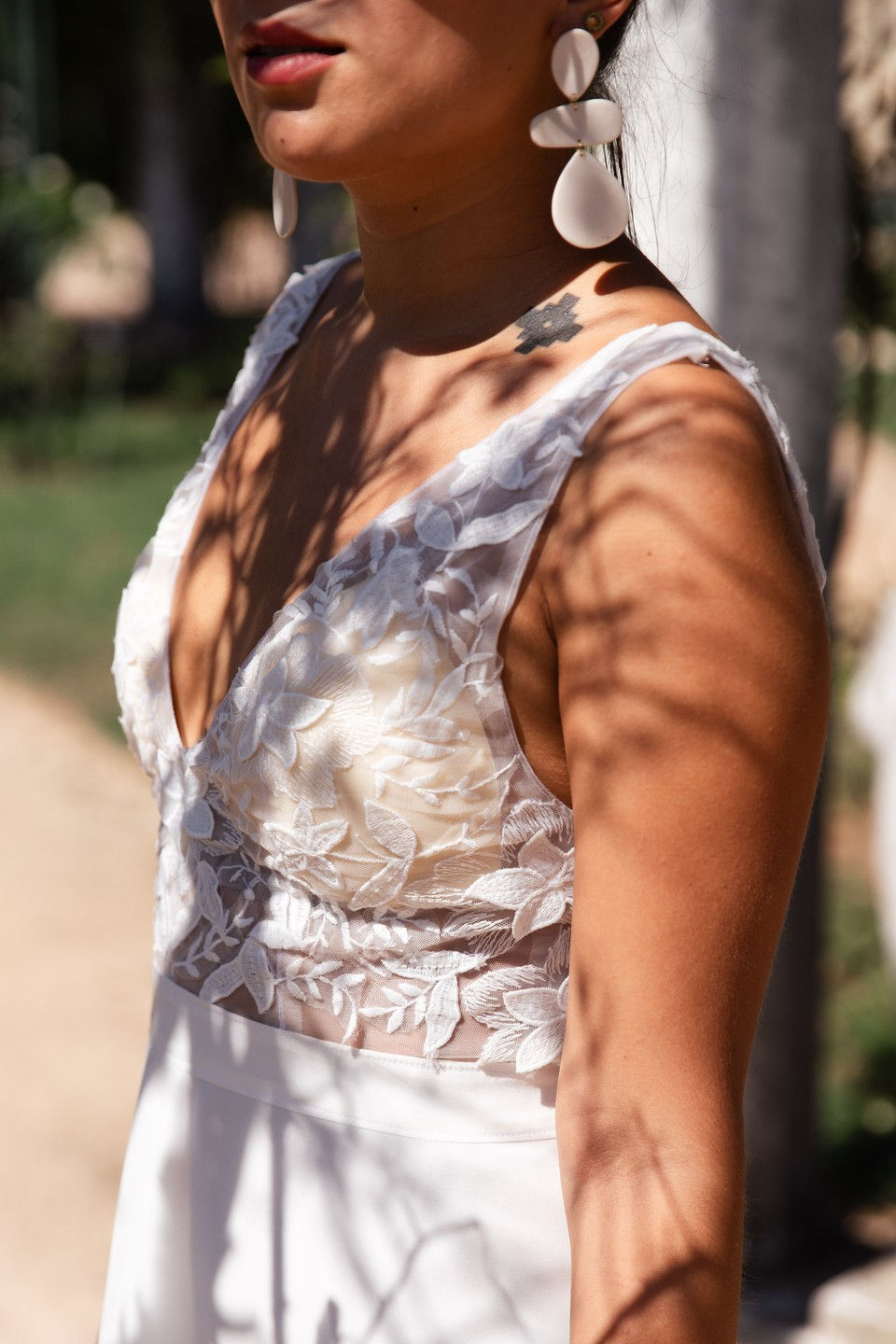 Miniature : Robe en dentelle à louer pour un mariage