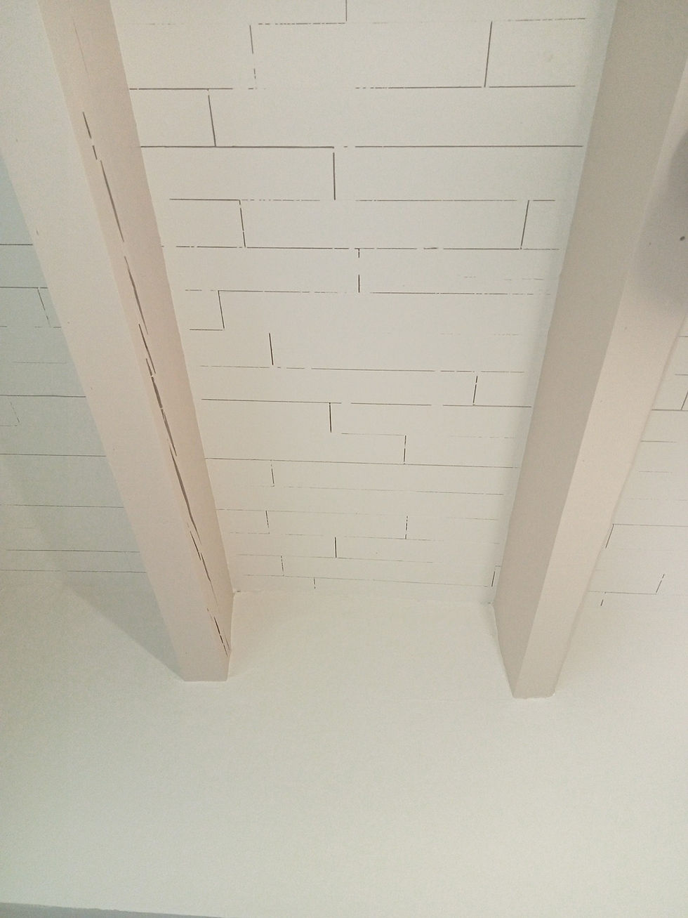 peinture sur surfaces variées