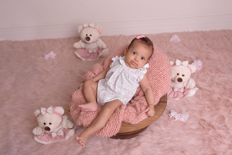 Acompanhamento de bebê em São Caetano do Sul São Paulo no estúdio Mel Basso Fotografia