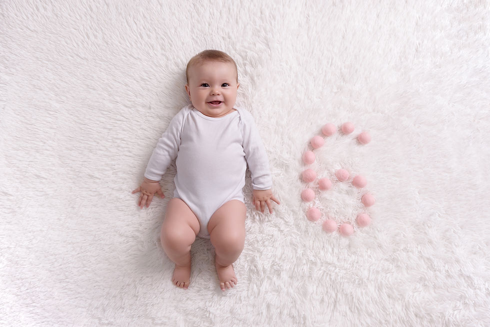 Acompanhamento de bebê com 6 meses em São Caetano do Sul São Paulo no estúdio Mel Basso Fotografia