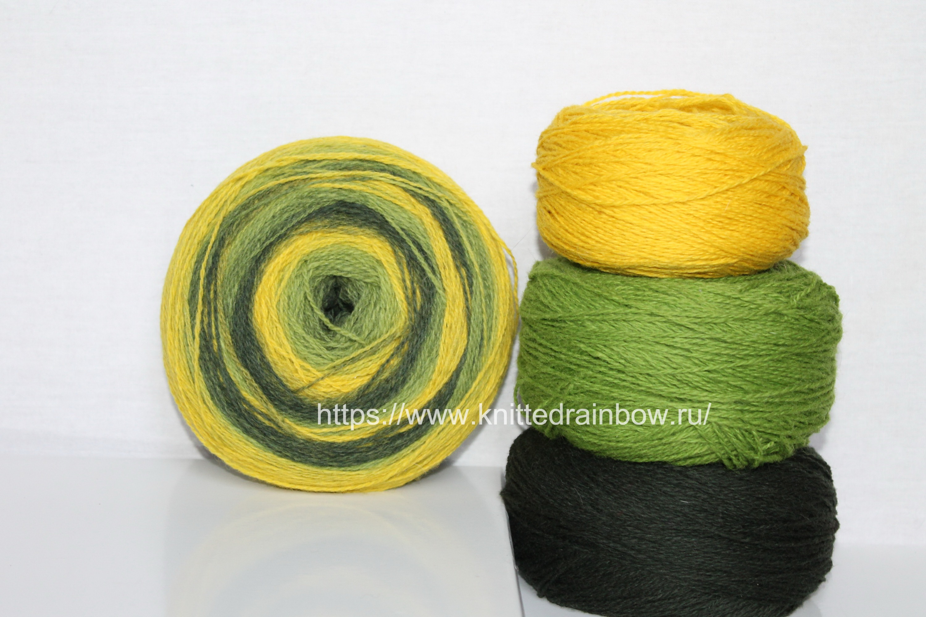 Водн знак сайт Yellow-green и компаньоны в мотках