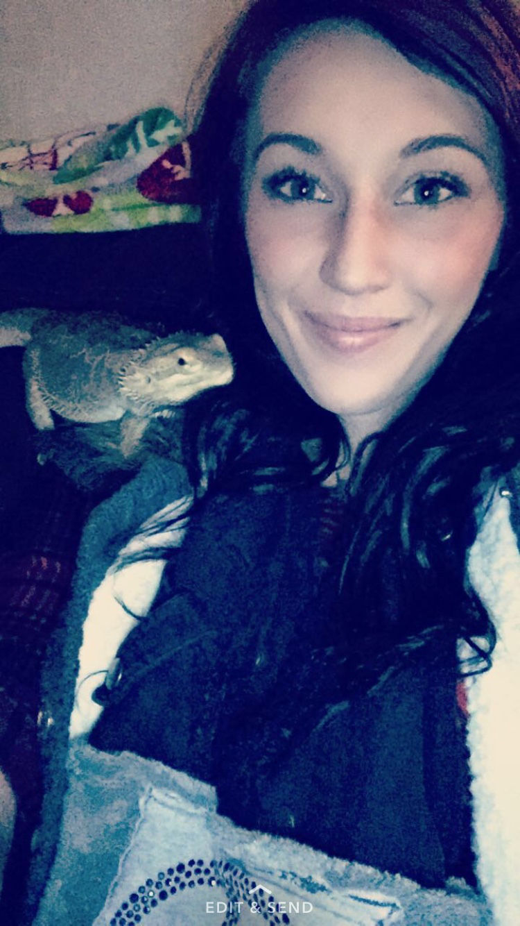 Thumbnail: Vet technician advice helpline