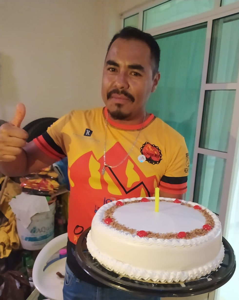 CUMPLEAÑOS JUAN ESCAREÑO