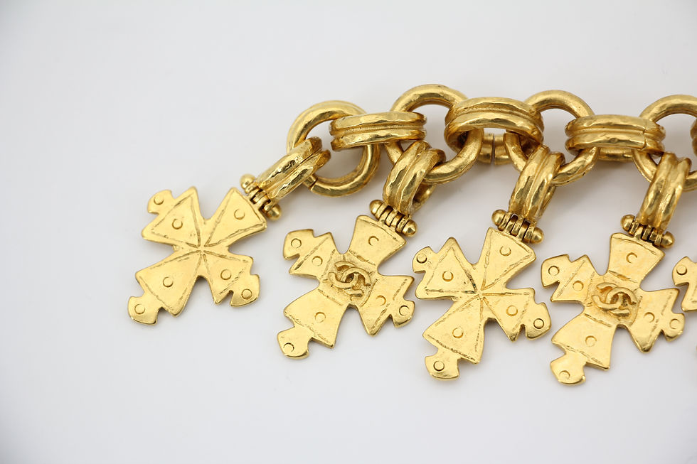 Thumbnail: Chanel Vintage 94P Gold Plated Eight Cross Bracelet