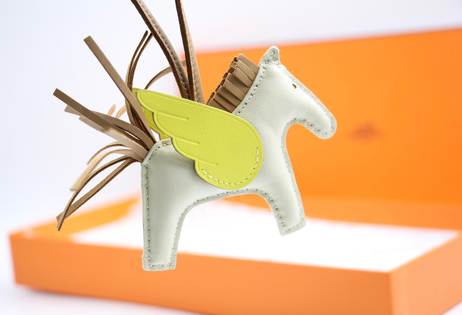 Hermès Rodeo Pm Pegase Pm Bag Charm In Craie Chai Lime Milo