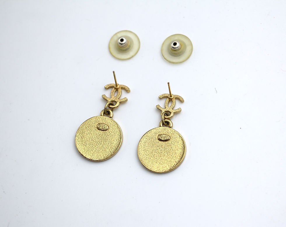 Thumbnail: Chanel Vintage 01P Metal Black Star Dangle Earrings