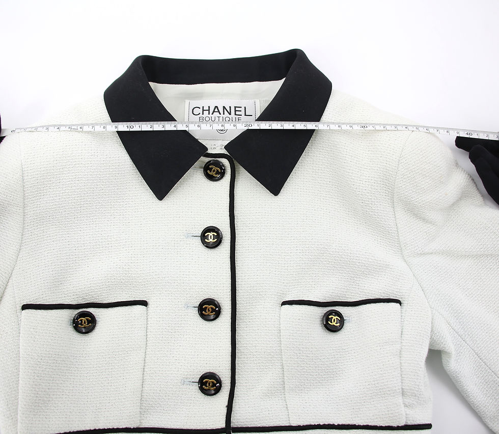Thumbnail: Chanel Vintage P95 Wool Coco Button White Light Green Short Jacket