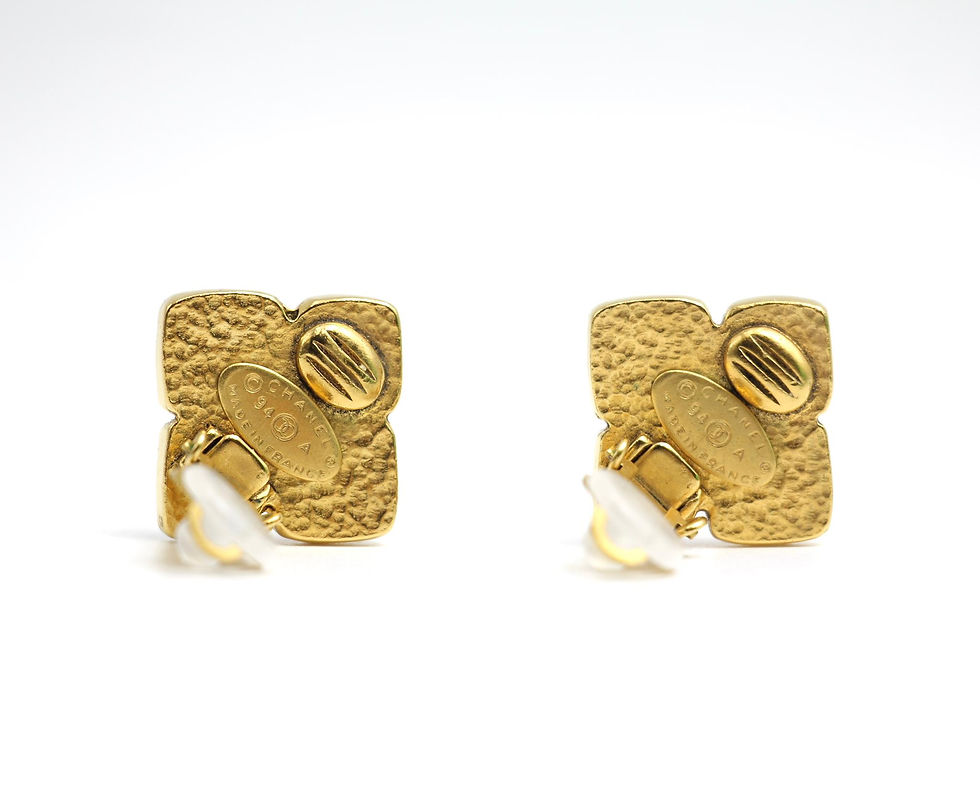 Thumbnail: Chanel Vintage 94A Gripoix Gold-plated Orange Rhombus CC Clip-on Earrings