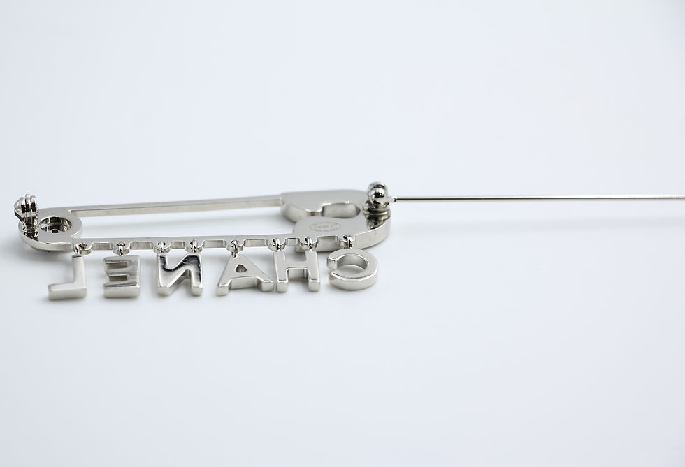 Thumbnail: Chanel B18P Rhinestone Metal Thick 'CHANEL' Brooch
