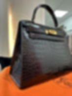 Thumbnail: Hermes Kelly 28 Black Shiny Gold Hardware Stamp Circle K