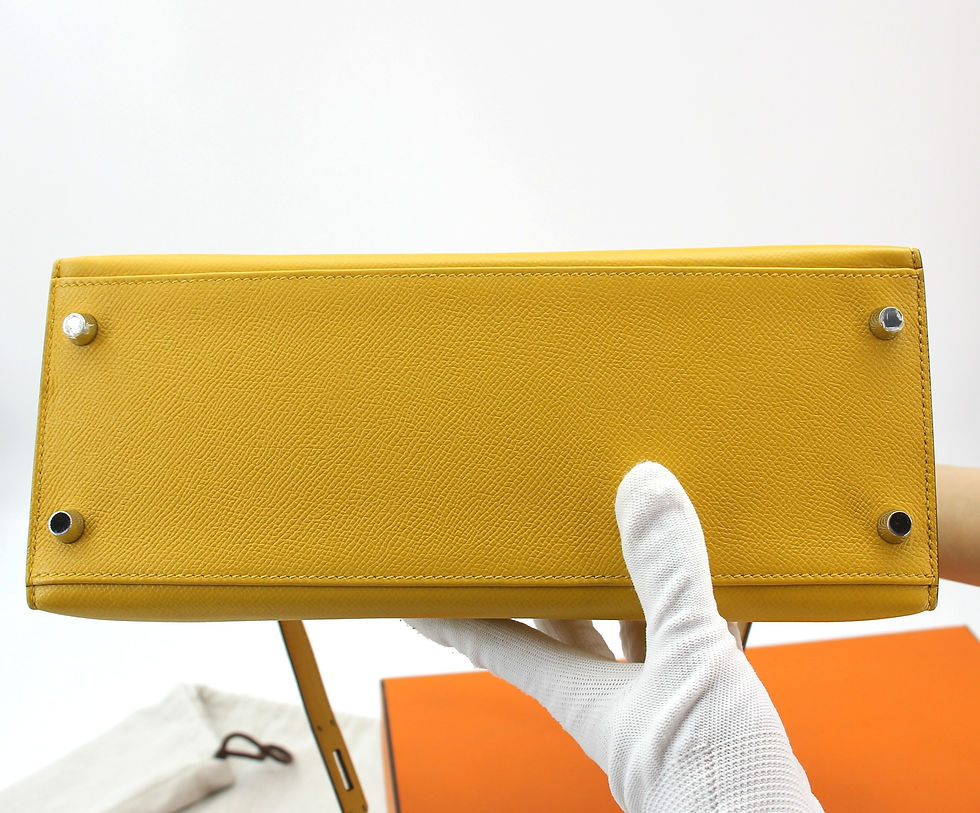 Thumbnail: Hermes Kelly 28 9D Jaune amber