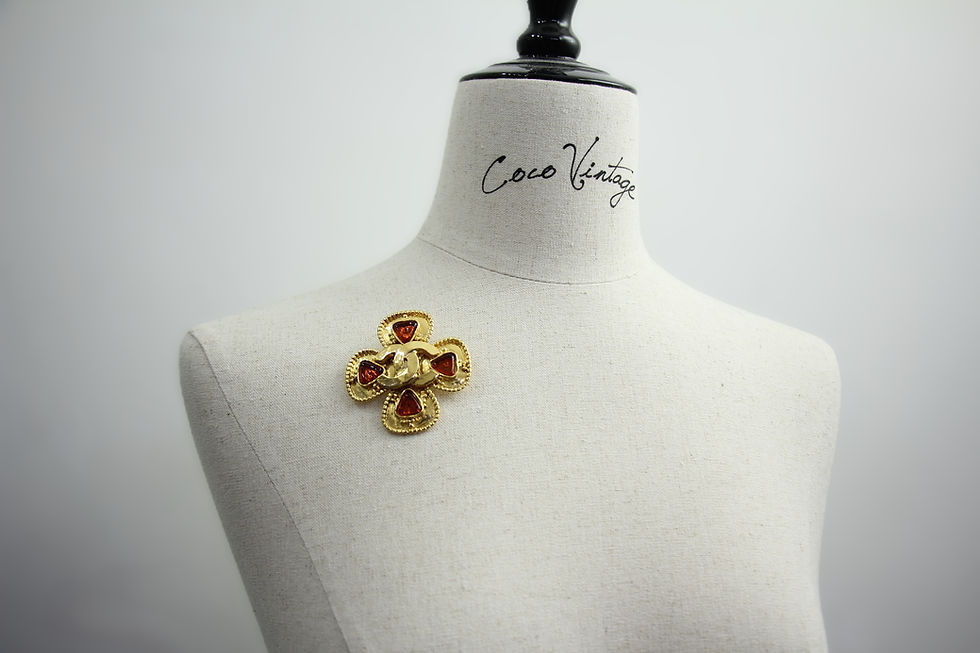 Thumbnail: Chanel Vintage 96A Gripoix Orange Clover CC Brooch 