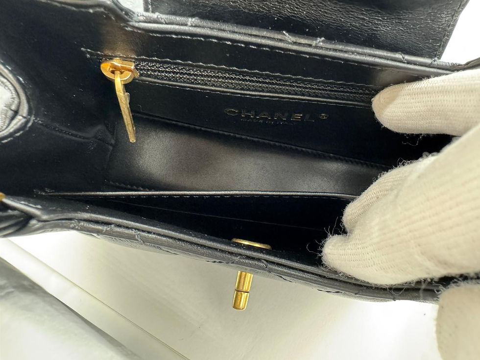 Thumbnail: Chanel Kelly Shiny Calfskin Black Mini Handbag