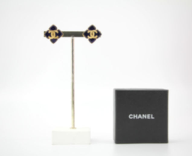 Chanel Vintage 94A Gripoix Gold-plated Rhombus Dark Blue Clip-on Earrings