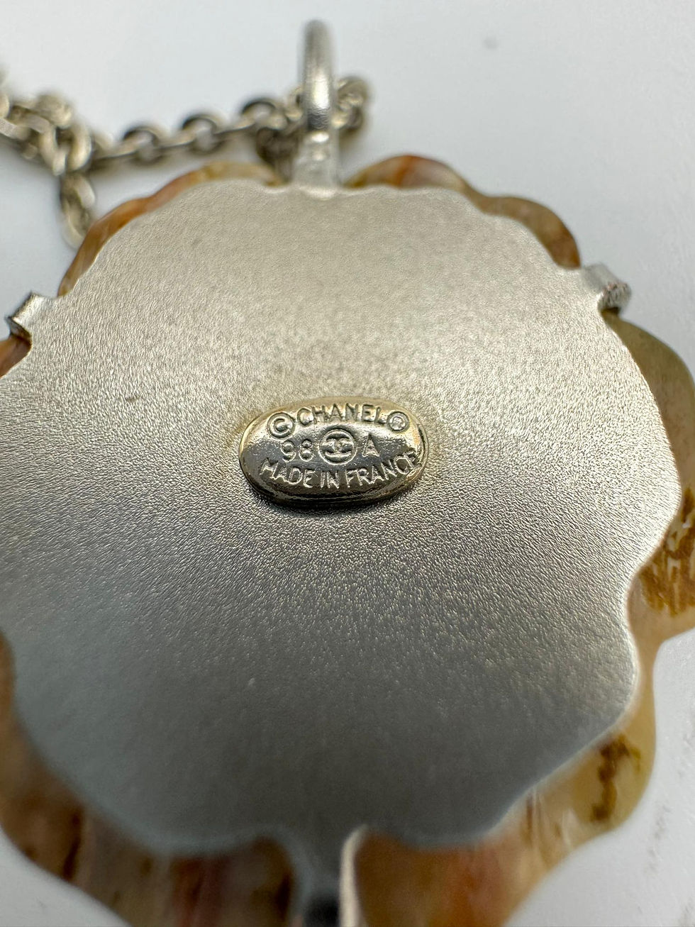 Thumbnail: Chanel Vintage 98A Mother-of-Pearl White Multi-Layer Camellia Silver Necklace 