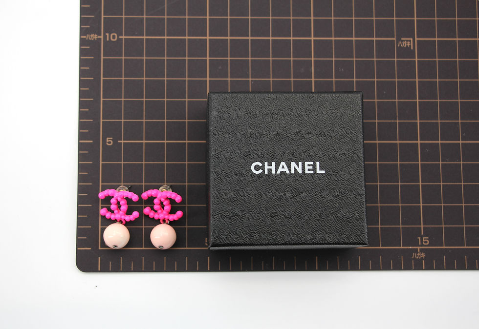 Thumbnail: Chanel Vintage 04A Resin Fluorescent Pink Bobble Pendant Stud Earrings 